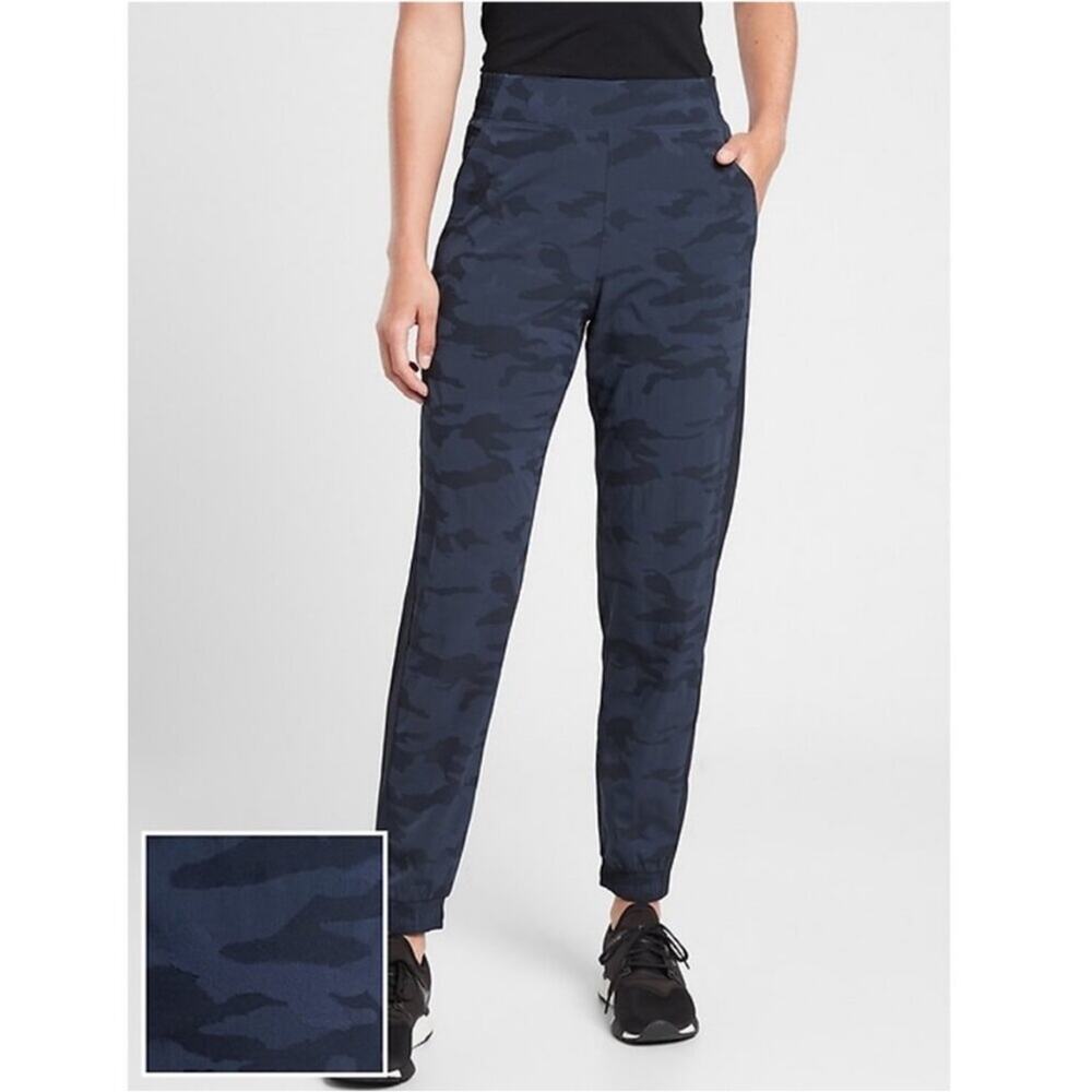 Athleta Brooklyn texturized Camo Jogger blue sz 2‎